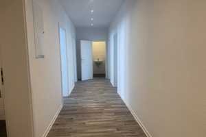 Traumhaft sanierte 3-Raum-Wohnung mit Balkon und Gästebad – Stegerwaldstr. 15, 4318 Leipzig – Vorschaubild 8