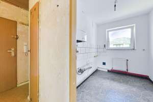 Für Eigennutzer & Kapitalanleger: Helle 3-Zimmer-Wohnung mit Balkon und viel Gestaltungspotenzial – 60435 Eckenheim, Frankfurt am Main – Vorschaubild 6