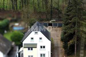 Wohnen, Arbeiten & Vermieten: Ihr neues Zuhause mit 7 Garagen und 1.200,- Euro mtl. Miete – Schwarze Pfähle 1, 42699 Solingen – Vorschaubild 18