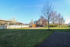 Property thumbnail 12