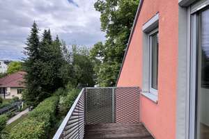 4 Zimmer Dachwohnung mit EBK und Westbalkon – Die vollständige Adresse der Immobilie erhältst du vom Anbieter., 80935 Lerchenau-Ost, München – Vorschaubild 4