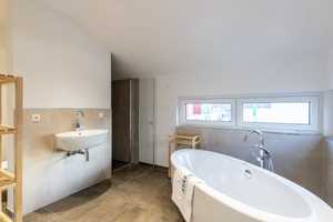 Traumhaus in Diepenau: Perfekte Kombination aus erstklassiger Lage, exzellenten Verbindungen und Woh – Nienburg (Weser) (Kreis) – Vorschaubild 9