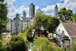 Großzügige 3-Zimmer-Wohnung mit Sonnenbalkon und Skylineblick im beliebten Frankfurter Westend – 60325 Westend-Süd, Frankfurt am Main – Vorschaubild 8