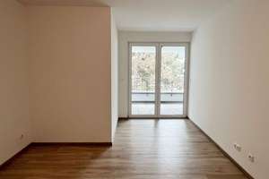 Moderne 2-Zimmer-Wohnung mit EBK, PKW-Stellplatz und Terrasse in zentraler Lage – 34121 Niederzwehren, Kassel – Vorschaubild 6