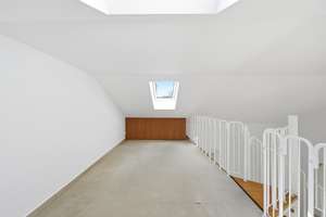 Bezugsfreies Loft-Apartment mit Galerie, Balkon und inkl. Pkw Stellplatz – Die vollständige Adresse der Immobilie erhältst du vom Anbieter., 13156 Niederschönhausen, Berlin – Vorschaubild 2