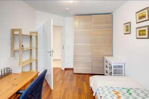 Möbliert: Möblierte 4-Zimmer Gartenwohnung für Familien zur Miete – Die vollständige Adresse der Immobilie erhältst du vom Anbieter., 81543 Untere Au, München – Vorschaubild 8