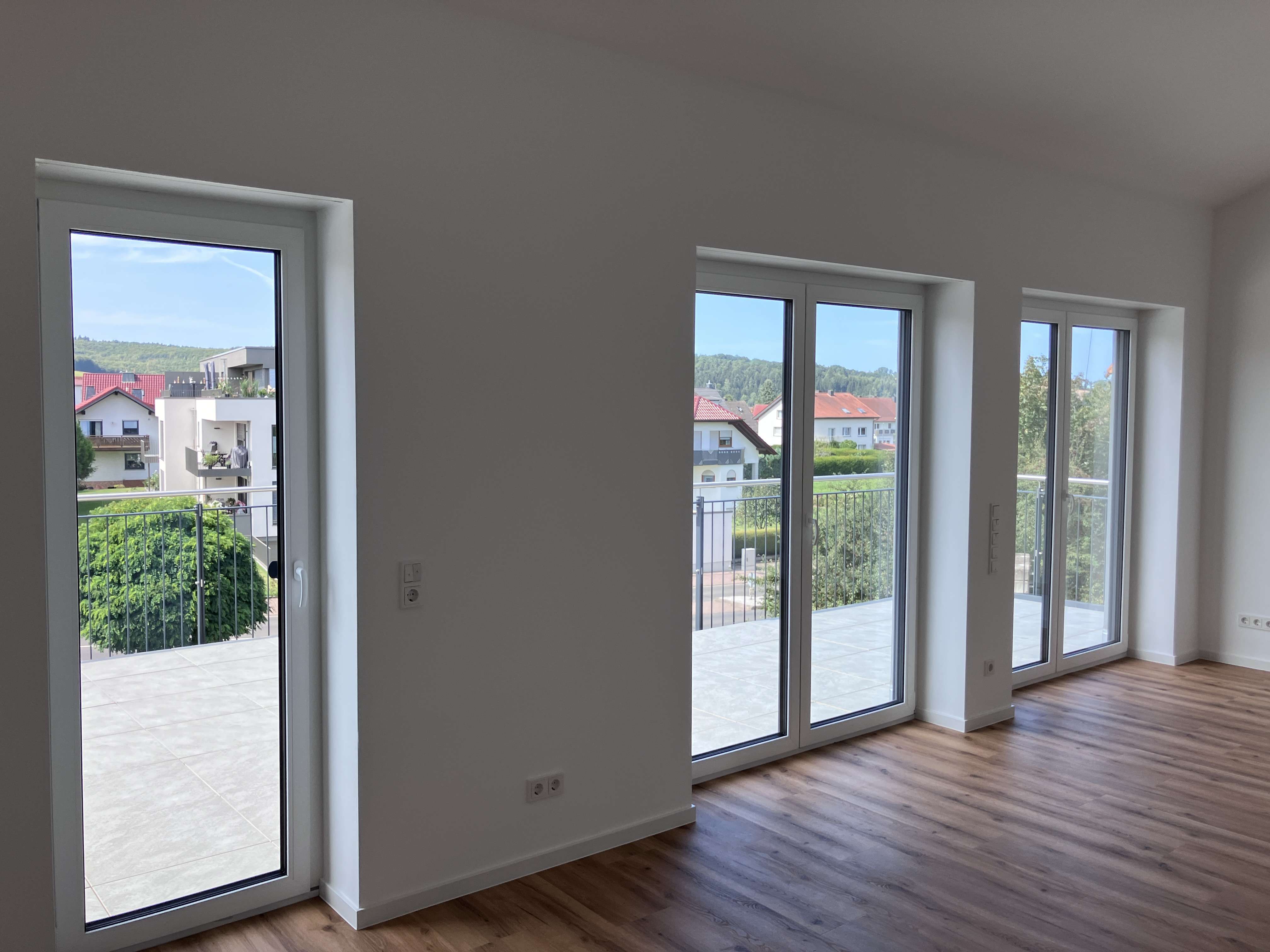 Immobilie in Eichenzell - Moderne Dachgeschosswohnung mit sonniger Dachterrasse - Neubau - Bild 3