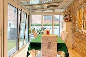 Moderne Doppelhaushälfte mit Wintergarten und Carport in Schenefeld zum Kauf - Wentzel Dr. – Die vollständige Adresse der Immobilie erhältst du vom Anbieter., 22869 Schenefeld – Vorschaubild 17