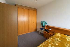 Holthausen: Kapitalanlage mit Potenzial! Langjährig vermietete 2-Zimmer-Wohnung mit Balkon ins Grüne – 40589 Holthausen, Düsseldorf – Vorschaubild 5