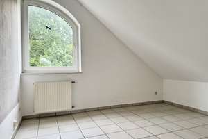 Hiltrup-West: Geräumige Vier-Zimmer-Maisonettewohnung mit Balkon – Die vollständige Adresse der Immobilie erhältst du vom Anbieter., 48165 Hiltrup-West, Münster – Vorschaubild 8