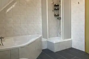 Rodenbach, 2 Reihenmittelhäuser mit je 5 ZKB, 2 Bäder, Gäste WC, 2 Carport Klimaanlage – Kaiserslautern (Kreis) – Vorschaubild 35