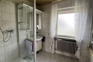 3-FAMILIENWOHNHAUS IN BELIEBTER WOHNLAGE! – Die vollständige Adresse der Immobilie erhältst du vom Anbieter., 96215 Lichtenfels – Vorschaubild 8