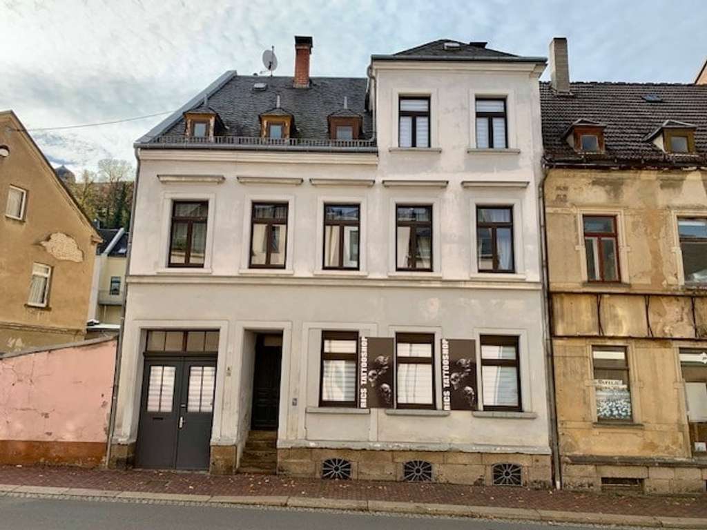 Immobilie in Reichenbach - Wohnhaus mit Nebengebäude im Hof ! - Bild 0