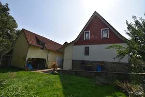 Sehr gemütliches Einfamilienhaus mit grossem ebenerdigen Grundstück im schönen Bad Sachsa OT Neuhof – Die vollständige Adresse der Immobilie erhältst du vom Anbieter., 37441 Bad Sachsa – Vorschaubild 1