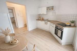 Gemütliche 2-Raum-Wohnung mit Terrasse und Einbauküche im Erdgeschoss – Wolfenbütteler Str. 66, 39112 Sudenburg, Magdeburg – Vorschaubild 2