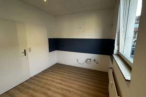 ATTRAKTIVE 2-ZIMMERWOHNUNG MIT DACHTERRASSE IN DER HEILBRONNER INNENSTADT – 74072 Heilbronn, Heilbronn – Vorschaubild 4