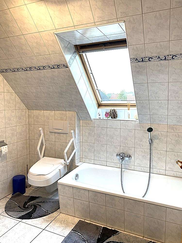 Immobilie in Kropp - Wunderschönes Reihenmittelhaus in Top-Lage von Kropp. ! Ansehen ! Hier will man  wohnen. - Bild 8