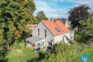 Hier lässt es sich leben! KfW 55 Bio-Holzhaus in Strandnähe sucht neuen Eigentümer – Die vollständige Adresse der Immobilie erhältst du vom Anbieter., 24229 Schwedeneck – Vorschaubild 3