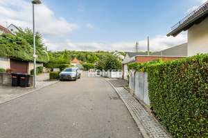 Ikonisches Architektenhaus mit Weitblick & über 200 m² Wohn- und Nutzfläche in Stuttgart-Sonnenberg – Die vollständige Adresse der Immobilie erhältst du vom Anbieter., 70597 Sonnenberg, Stuttgart – Vorschaubild 34