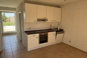Helle 2Zi Whg mit EBK und Loggia / Bright 2 room  top floor apartment w Loggia – Heuerstraße 53, 55129 Hechtsheim, Mainz – Vorschaubild 3