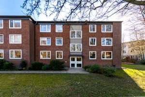 Wohnen zum Wohlfühlen: 2,5-Zimmer-Wohnung  mit Balkon in ruhiger Lage