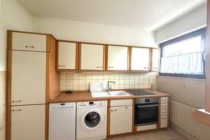 Großzügige 2-Zimmer-Wohnung am Dreieichpark-mit Balkon, Aufzug und modernen Badsanierung. – 63067 Ledermuseum, Offenbach am Main – Vorschaubild 8