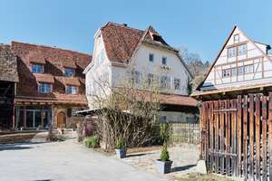 Preisgekrönt und AUSSER-gewöhnlich – Die vollständige Adresse der Immobilie erhältst du vom Anbieter., 72074 Bebenhausen, Tübingen – Vorschaubild 3