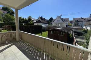 Eigener Garten! Wunderschöne, lichtdurchflutete 2-Zimmer-Wohnung mit Garten, Balkon und Stellplatz – Lindenstraße 2, 71522 Backnang – Vorschaubild 3