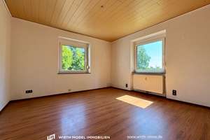 1.139 m² Grundstücksfläche mit Dreifamilienhaus und Doppelgarage an der Haardt – Die vollständige Adresse der Immobilie erhältst du vom Anbieter., 97422 Eselshöhe/Haardt, Schweinfurt – Vorschaubild 10