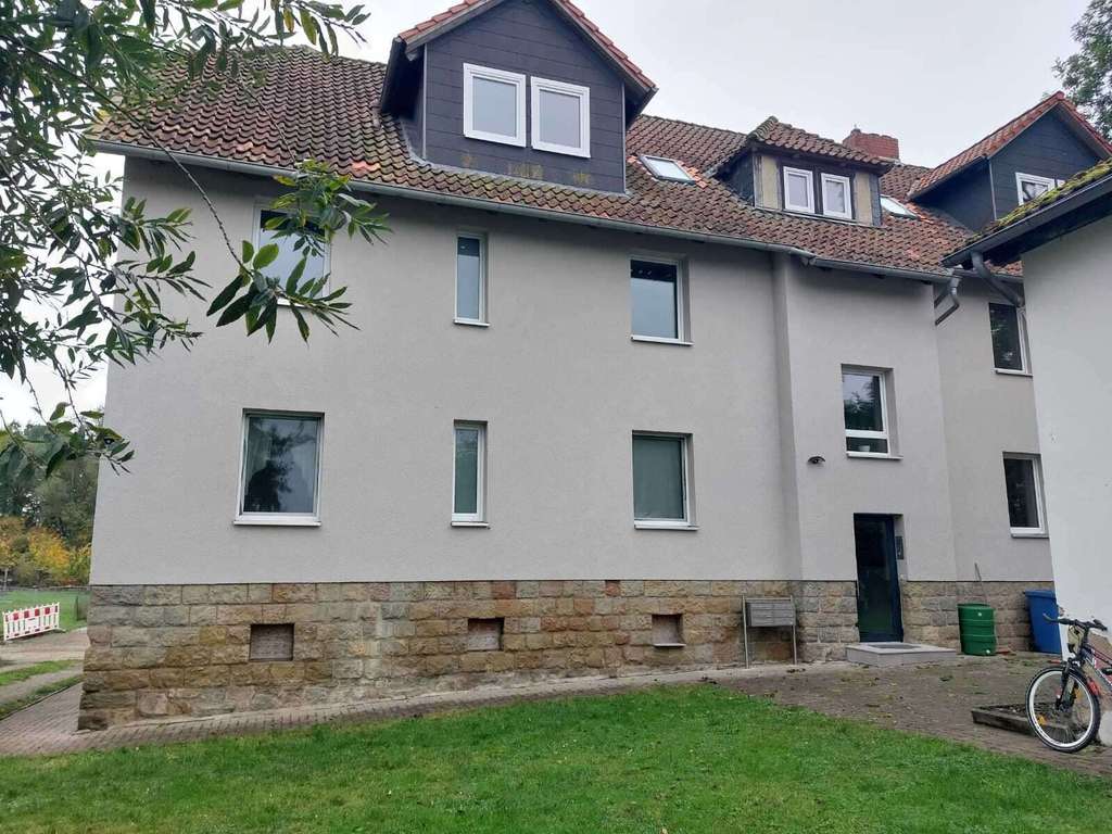 Immobilie in Jerxheim - Investment-Chance: Modernisiertes 6-Parteien-Haus mit attraktiver Rendite (8,3%) & Ausbaupotenzial - Bild 1