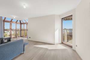 Licht, Ruhe und Weitblick - Modernisierter 2-Zimmer Wohnkomfort mit Alpenblick  – Die vollständige Adresse der Immobilie erhältst du vom Anbieter., 81739 Altperlach, München – Vorschaubild 3