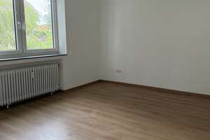 Geräumige, frisch sanierte 4 Zimmer Wohnung – Groß-Buchholzer-Str. 36, 30655 Groß-Buchholz, Hannover – Vorschaubild 4