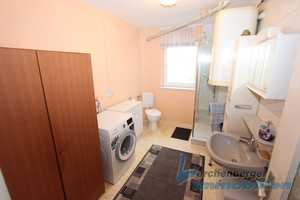 *** Einfamilienhaus mit 2 Garagen in zentrumsnaher Lage von Plattling *** – Deggendorf (Kreis) – Vorschaubild 13