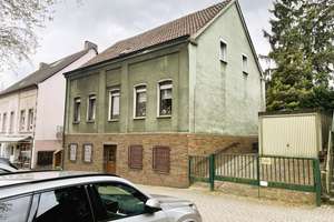 Sanierungsbedürftiges Zweifamilienhaus mit großzügigem Grundstück – Die vollständige Adresse der Immobilie erhältst du vom Anbieter., 46117 Osterfeld-Ost, Oberhausen – Vorschaubild 4