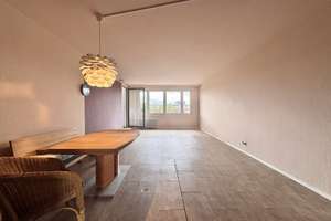 Großzügige 3-Zimmer-ETW mit Loggia in begehrter Lage von Düsseldorf-Golzheim - ab sofort bezugsfrei! – 40474 Golzheim, Düsseldorf – Vorschaubild 3
