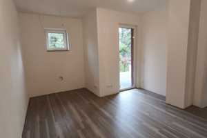 !!!NUR NOCH 1 WOHNUNG FREI!! Kernsanierte 3-Zimmer-Wohnung mit Küche, Gäste-WC Duschbad und Balkon – Siebengebirgsallee 57, 50939 Köln – Vorschaubild 6