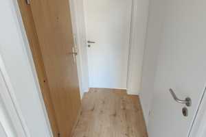 **Ideal für Singles oder Paare** Schöne 2-Raumwohnung mit Laminat und Balkon! – Hans-Grade-Straße 92, 39130 Magdeburg – Vorschaubild 14