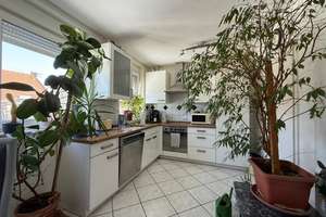 Zentrale Dachgeschosswohnung in der Kölner Innenstadt – Stephanstraße 4, 50676 Altstadt/Süd, Köln – Vorschaubild 4