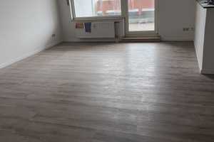 Geschmackvolle 2-Zimmer-Wohnung mit gehobener Innenausstattung mit Balkon und EBK in Solingen – Merscheider Straße 9, 42657 Solingen – Vorschaubild 8