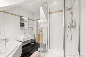 Exklusive Maisonette in historischer Villa mit spektakulärem Panoramablick  | WAGNER IMMOBILIEN – Die vollständige Adresse der Immobilie erhältst du vom Anbieter., 65195 Nordost, Wiesbaden – Vorschaubild 12