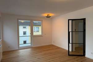 Steuervorteil + Rarität am Schokoladenmuseum/Rhein: Kernsanierte 2-Zimmer-Wohnung | Jetzt vollenden – Die vollständige Adresse der Immobilie erhältst du vom Anbieter., 50676 Altstadt/Süd, Köln – Vorschaubild 1