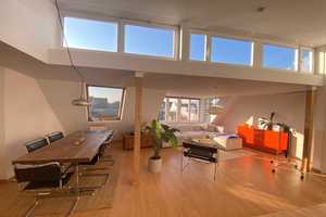 Lichtdurchflutete DG-Wohnung gegen 2 kleine Wohnungen! (NUR TAUSCHWOHNUNGEn) – Antwerpener Str. 16, 50672 Köln – Vorschaubild 2