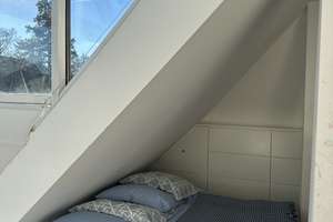 Möblierte 65  m² Dachwohnung mit Balkon in München-Sendling-Westpark, nur an eine Person – Waxensteinstrasse 34, 81377 Am Waldfriedhof, München – Vorschaubild 21