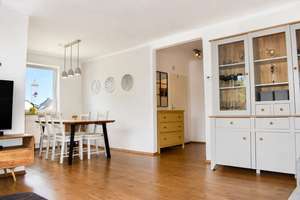 Ideal für Familien: Helle Wohnung mit Garten, Carport und Garage in Dortmund-Kruckel