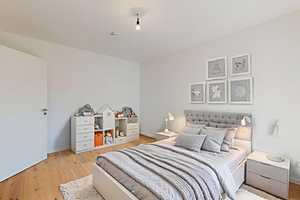 Property thumbnail 7