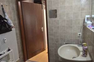1-Zimmer-Wohnung in der Nähe des Erlangener Hauptbahnhofs für 3 Monate zur Untervermietung – 91052 Tal, Erlangen – Vorschaubild 9