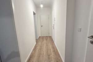 Nähe Sulzbacherstraße ! Helle renovierte 3-ZW, 73 m², neue EBK, 1. OG ohne Balkon – Die vollständige Adresse der Immobilie erhältst du vom Anbieter., 90489 Veilhof, Nürnberg – Vorschaubild 9