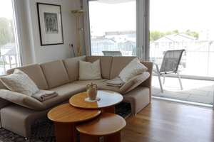 Voll möblierte, schöne 3-Zimmer-Wohnung mit Balkon und Einbauküche in Ulm