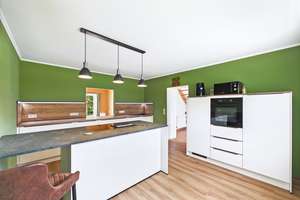 Charmantes Landhaus in Osteel. Kernsaniert, modernisiert und vielseitig nutzbar – Die vollständige Adresse der Immobilie erhältst du vom Anbieter., 26529 Osteel – Vorschaubild 2