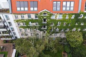 ⭐️ Sonnenanbeter aufgepasst:  Luxuriöse 4-Zi DG Maisonette Whg mit 2 Dachterrassen, Balkon & 2 Bäder – Die vollständige Adresse der Immobilie erhältst du vom Anbieter., 12167 Steglitz, Berlin – Vorschaubild 12